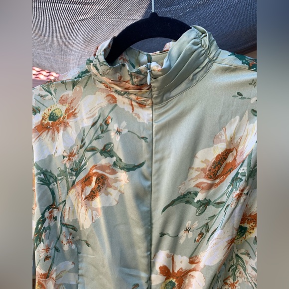 ♻️HOST PICK♻️ Pretty Little Thing NWT formal draped dress bridesmaids party - Picture 6 of 9